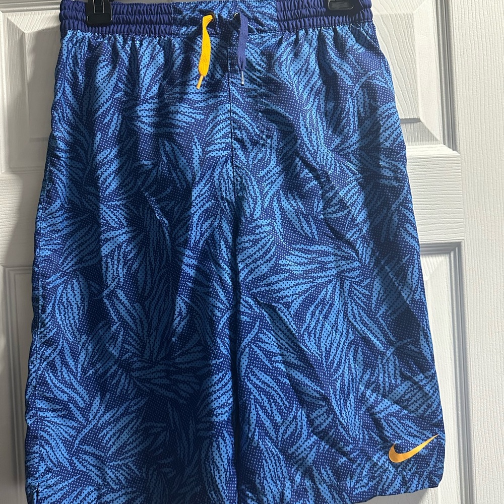 Nike Blue Patterned Swim/Athletic Shorts boys XL